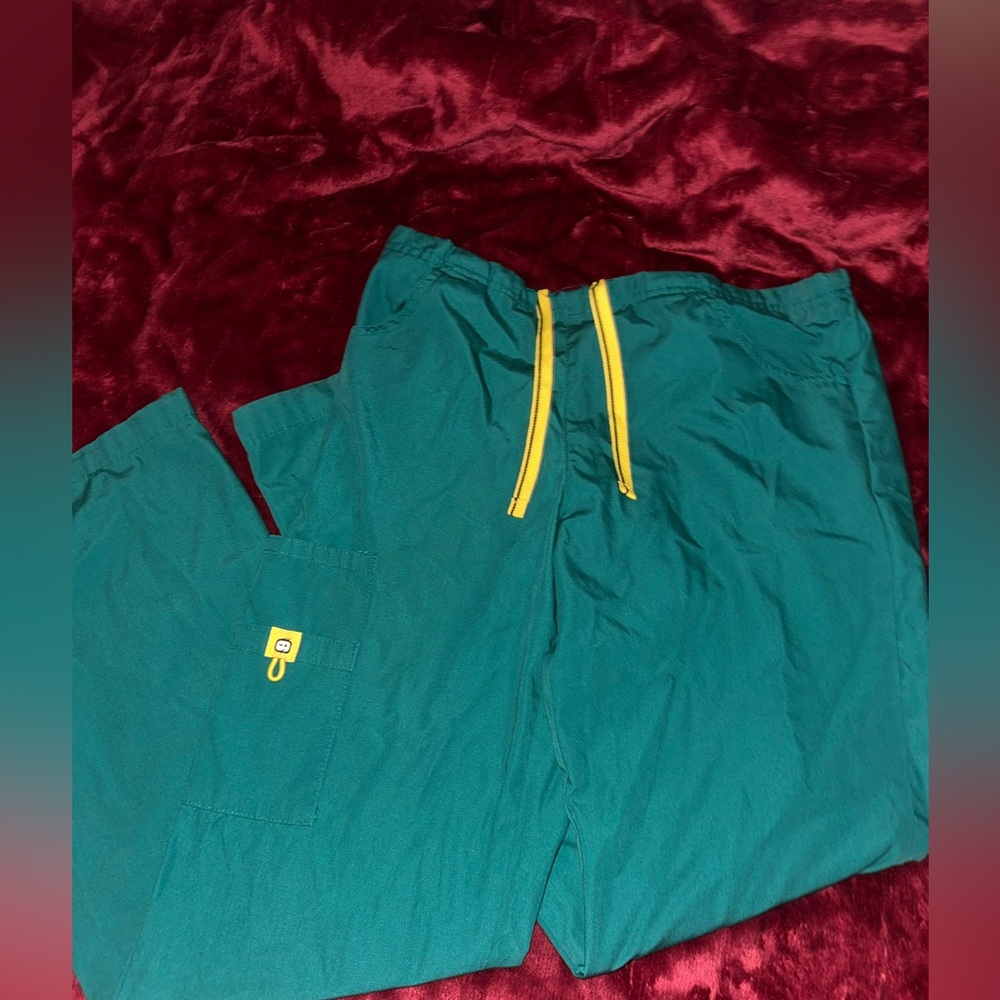 WOMENS SCRUB PANTS!!!